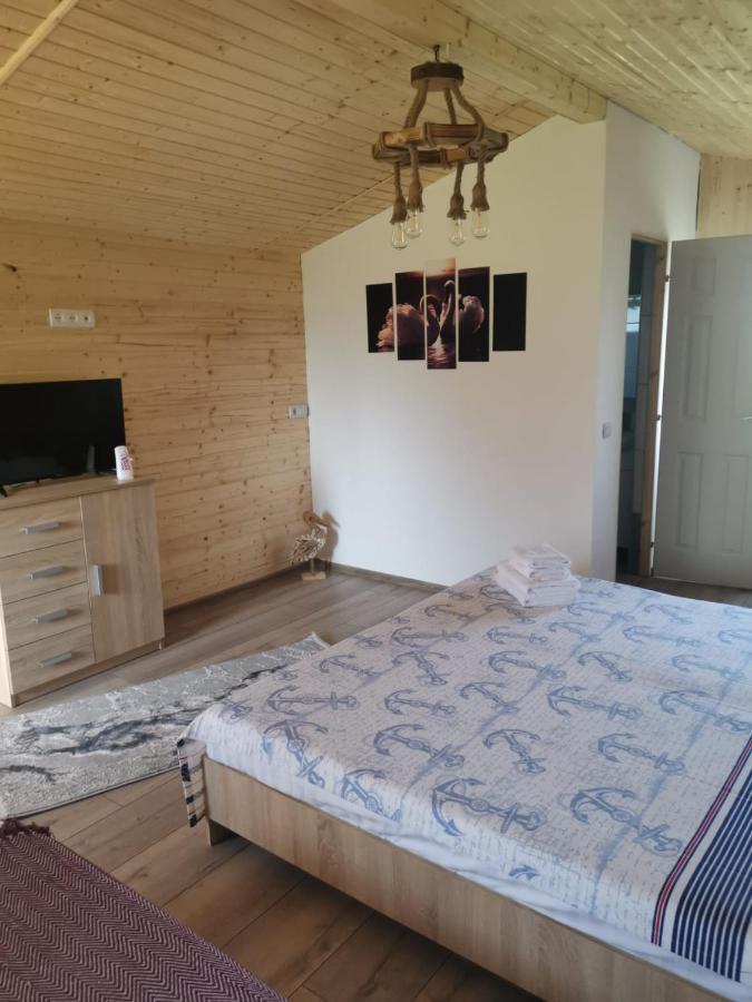 La 3 Casute Villa Nufaru Ngoại thất bức ảnh